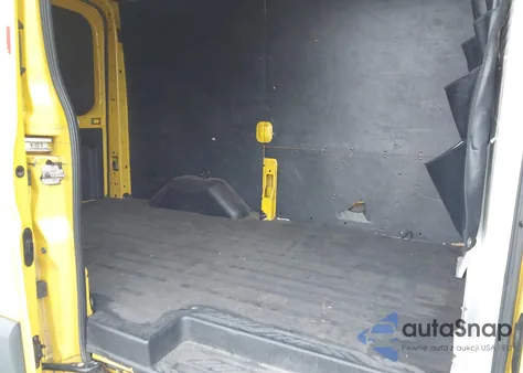 2015 Ford Transit-250 z USA, uszkodzony, nr VIN 1FTNR1CM9FKB19629